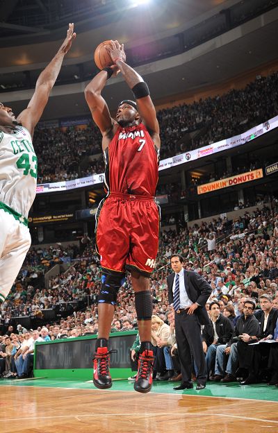 而鹈鹕虽然 而鹈鹕虽然