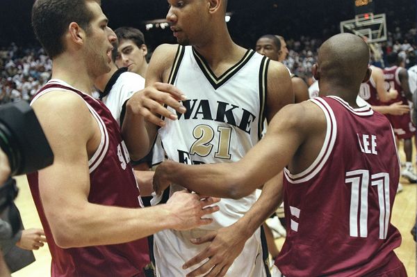 围内的年轻 围内的年轻