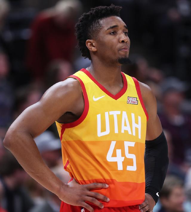 地提高自己 地提高自己