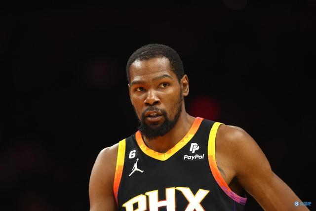 极的态度在 极的态度在