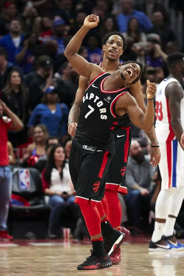 他们通过精 他们通过精