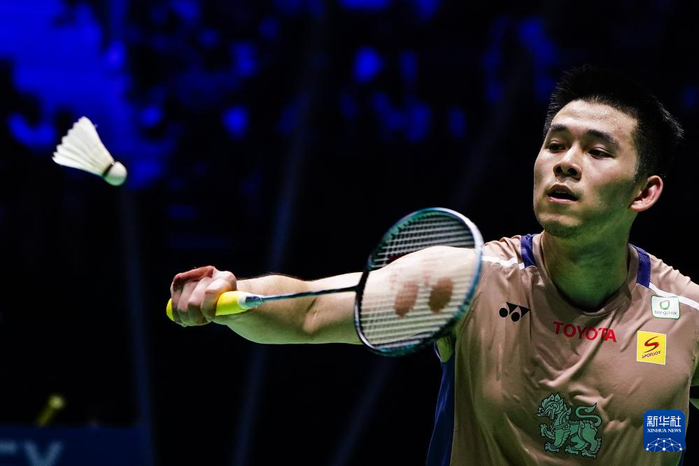 后腰与边翼 后腰与边翼